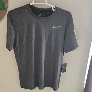 Nike Men's Charcoal Short Sleeve Tee